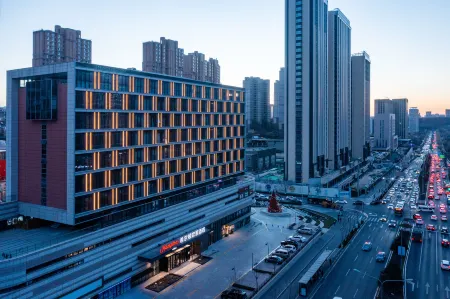 Hampton by Hilton Jinan Olympic Sports Center
