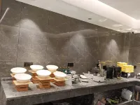 Ease International Hotel (Xingye High-speed Railway Station People's Square) - breakfast