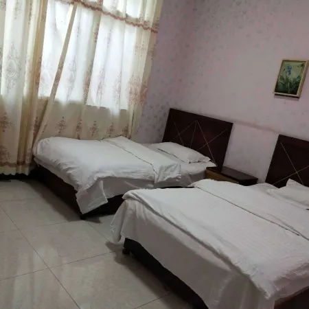 Renhuai Heyi Hostel