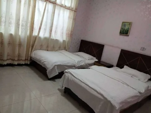 Renhuai Heyi Hostel