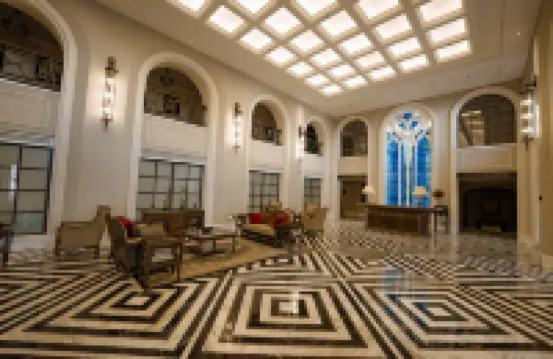 Jinzhou Deshibao Hotel