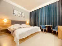 Fangchenggang Qiyue Hotel (Gangkou Station Branch)