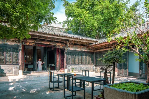 Ting Zi Yun Resort Hotels in Jianshui