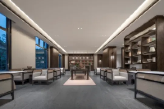 LANDISON RETREAT YUANXIANG