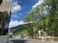 Alberge de Zemu - Bar