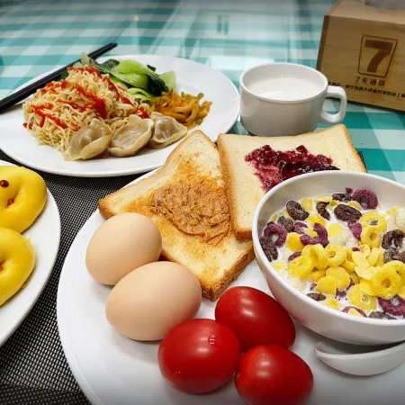7 Days Inn (Nanning Guangxi Broadcasting TV Station Machun Metro Station Branch)