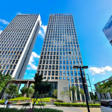 Guangzhou Fuying Apartment (Poly World Trade Center Pazhou Convention and Exhibition Center Store) Hotels near Exhibition Hall of China Import and Export Fair