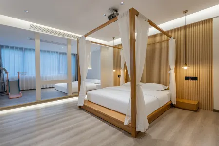 Yichang Langshan And Su Отели рядом с достопримечательностью «Interception Memorial Garden»