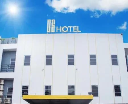 OS Hotel Batu Aji Batam Отели рядом с достопримечательностью «Kumala Shipyard»