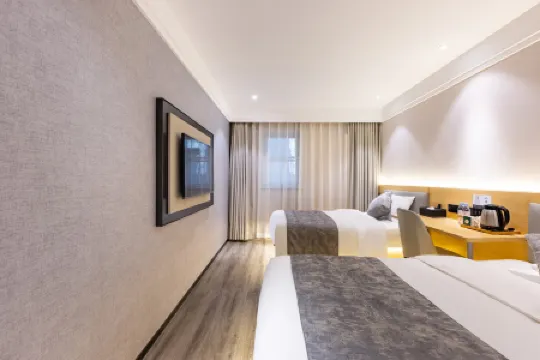 Chonpines Hotel (Beijing Sanyuanqiao Yansha Embassy District Store)