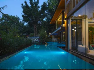 Serenity Rainforest Garden Villa