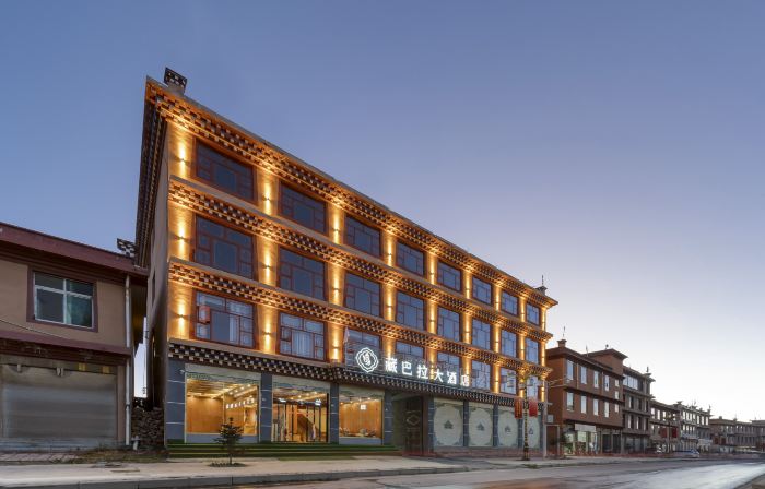 Zangbala Hotel