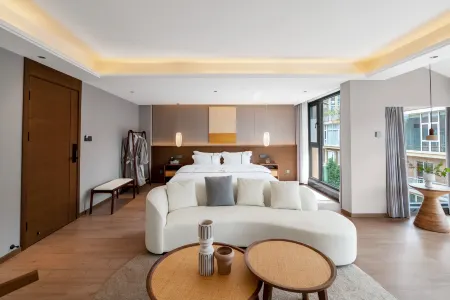 Kunming Dianchi Huayuxu Boutique Bieyuan Отели рядом с достопримечательностью «Kunming Railway Vocational and Technical College (Yangfu Campus)»