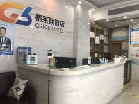Lingshan Glass Hotel - فطور