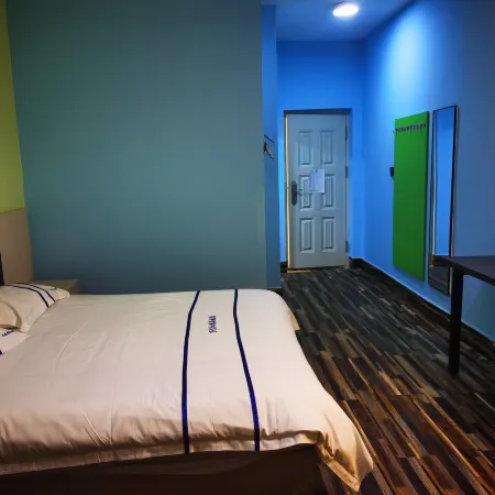 Ruili Nanyang Express Homestay