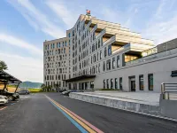 Changxing Zheneng Industrial Park Veegle by Landison Hotel Hotels near Zhejiangsheng Huzhou Shizhang Xingxian Feiyun Temple