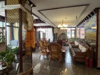 Batang Changduiping Hotel - 2-Star