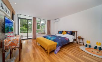 Guiyang Huaxi Yishu Homestay (Huaxi Park Shilihetan Branch)