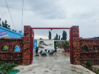 Gongliu Shisanju Homestay