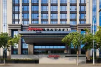 Hampton by Hilton Nantong Jianghai Avenue Отели рядом с достопримечательностью «Yuejiang Marina»