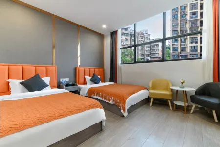 Guangan Tiantai Hotel