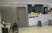 Qingqi Business Hotel