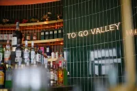 Chongzuo Wild Stay Collection - Xikong Rainforest Resort Villa - bar