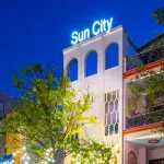 峴港太陽城飯店 Trường Đại học Đông Á附近的飯店