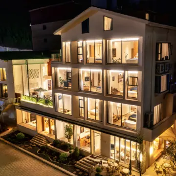 Leli Villa Designer · Vacation Apartment
