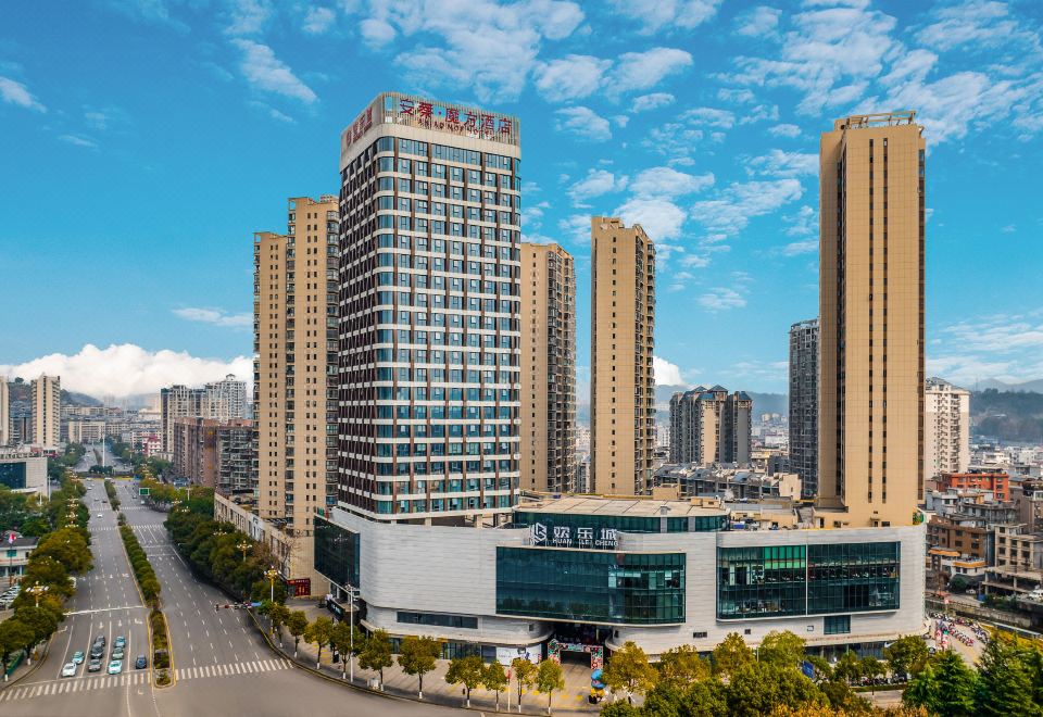 hotel overview picture