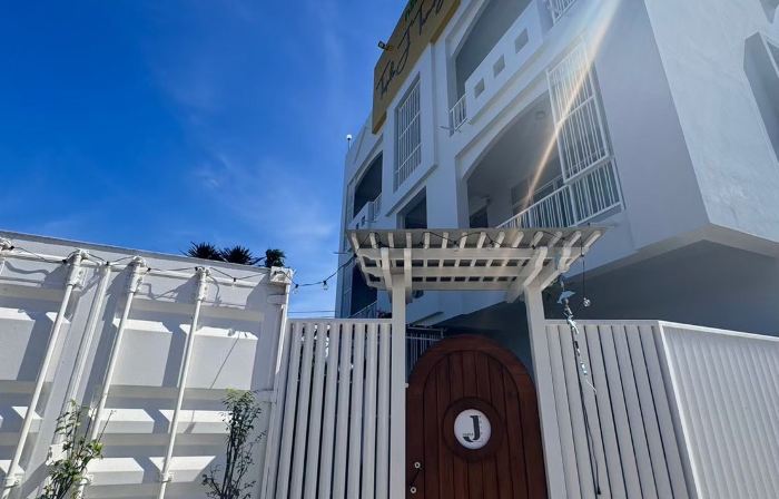 Triple J hotel Trang