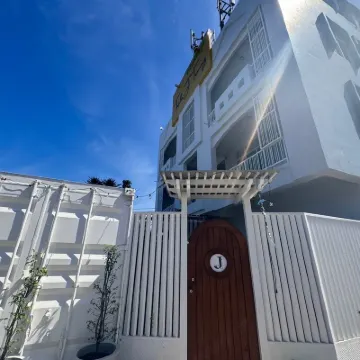 Triple J hotel Trang Hotels near Trang Train Station