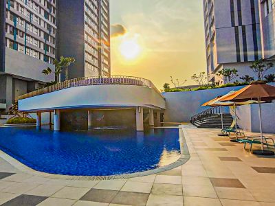 Double Storey Pool at Trio Setia Klang by HCK