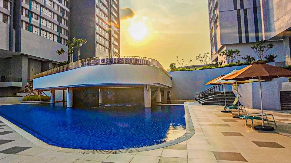 Double Storey Pool at Trio Setia Klang by HCK