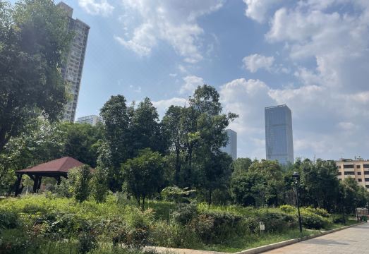 Yunni 호스텔 입구