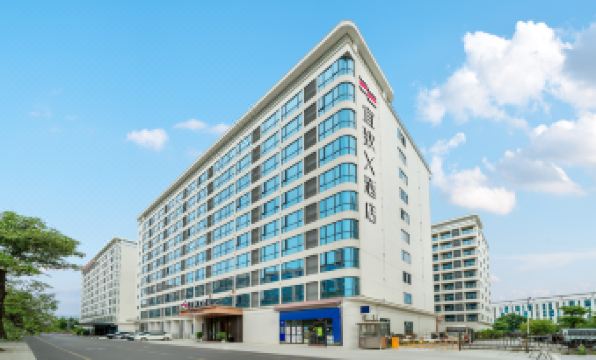 ECHIC Hotel (Guangzhou Baiyun International Airport Terminal)
