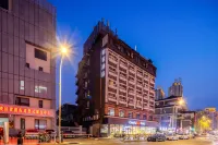 ‌Home Inn (Xuzhou Pengcheng Square 1818 Food Square Branch)‌ - 2 stjerner
