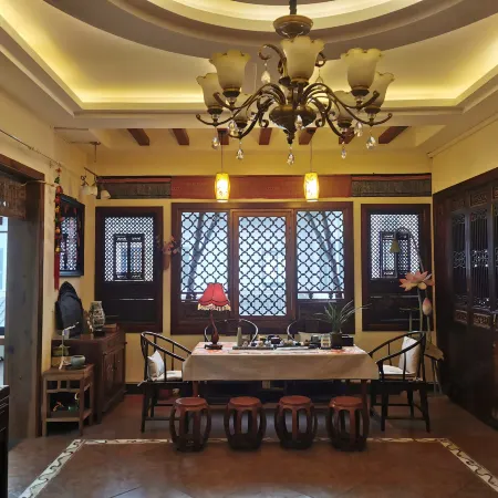 Fengdu County Homestay (Xuexiang Yingyue)