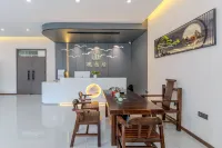 Huashan Guanyueju Hotel