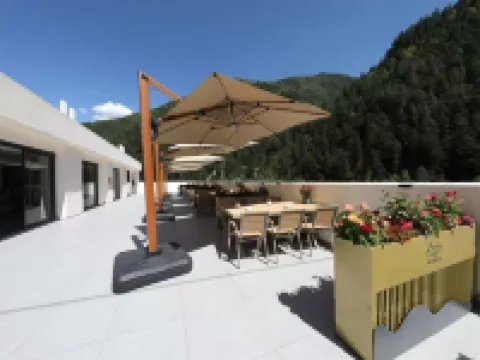 โรงแรมฟูชัน (โรงแรมออกซิเจนที่นิยมและสะดวกที่สุดที่ทางเข้าเขตทัศนียภาพ) โรงแรมในเซี่ยวจิน