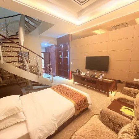 Yuli Luobunaoer Hotel