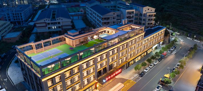 Xiaoxiang Yunmeng International Hotel (Tuojiang Branch, Fenghuang Ancient Town Scenic Area) Hotels in Fenghuang County
