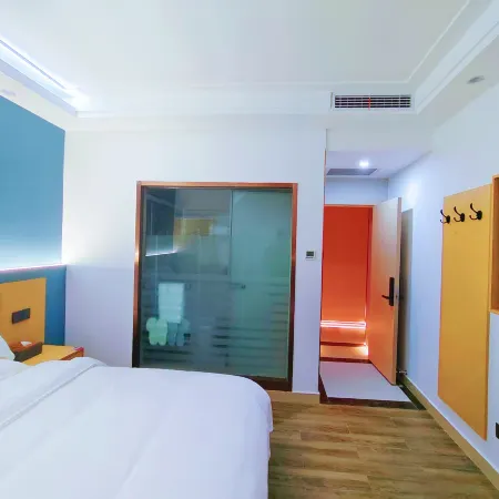 Tianrun Hotel Hotels in Xin County