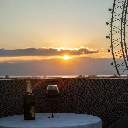Yanmo · Vista|Panoramic Sky Garden Overlooking Cangshan & Erhai – Boutique Retreat (South Gate)