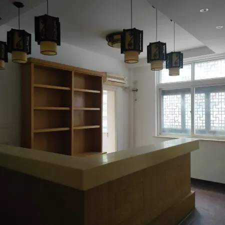 Qijiajun Inn