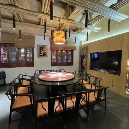 Tongren Fengyue Fenghuang Hotel