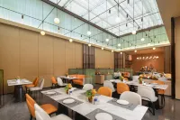 Huizhou Huiyang Daya Bay Hampton by Hilton Hotel - พร้อมอาหารเช้า