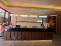 Luoding Yunduo Hotel - Ailelere Uygun