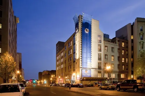 DoubleTree by Hilton Hotel Boston - Downtown Hotels in Suffolk County