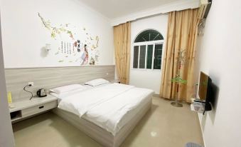 Lianghe Hostel